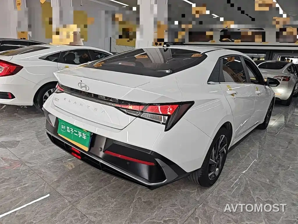 Hyundai Elantra 2023 1.5L CVT GLX Elite Edition — фото 6