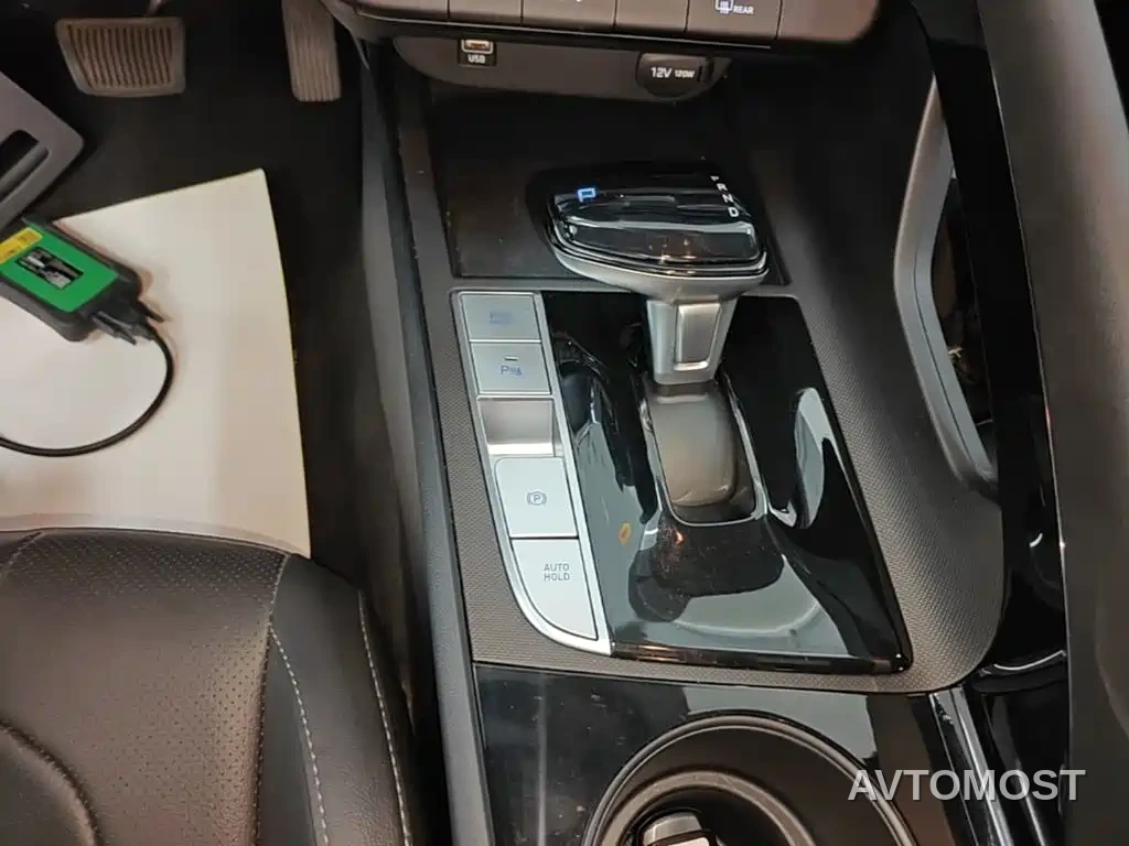 Hyundai Elantra 2023 1.5L CVT GLX Elite Edition — фото 10