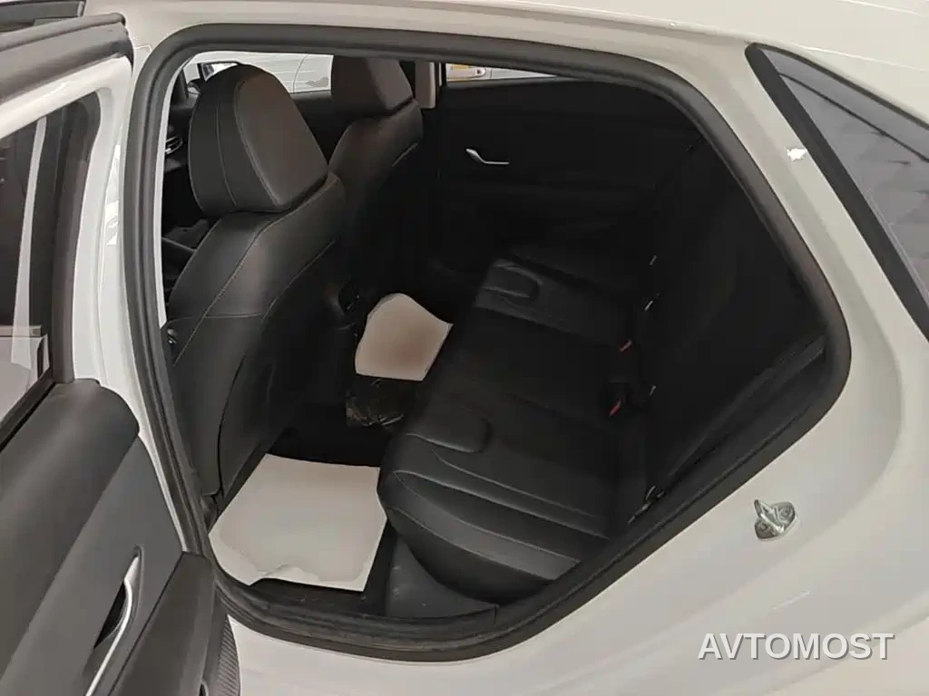 Hyundai Elantra 2023 1.5L CVT GLX Elite Edition — фото 11