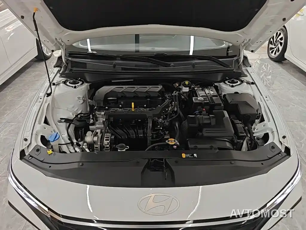 Hyundai Elantra 2023 1.5L CVT GLX Elite Edition — фото 14