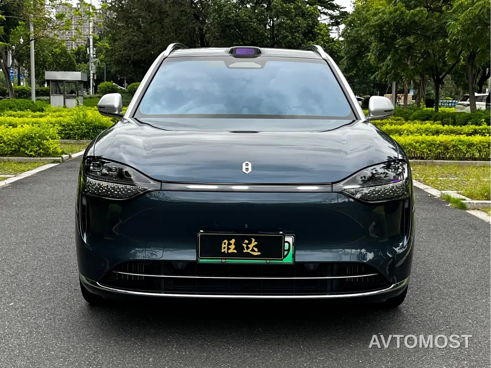 AITO M9 2024 Extended Range Ultra 42kWh 6-Seater — фото 2