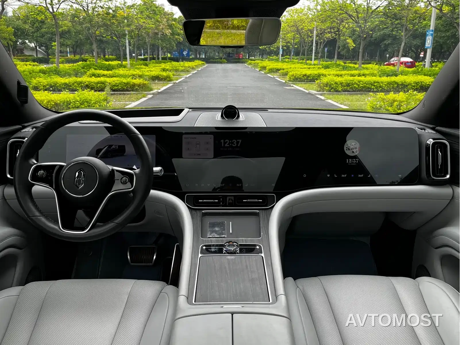 AITO M9 2024 Extended Range Ultra 42kWh 6-Seater — фото 16