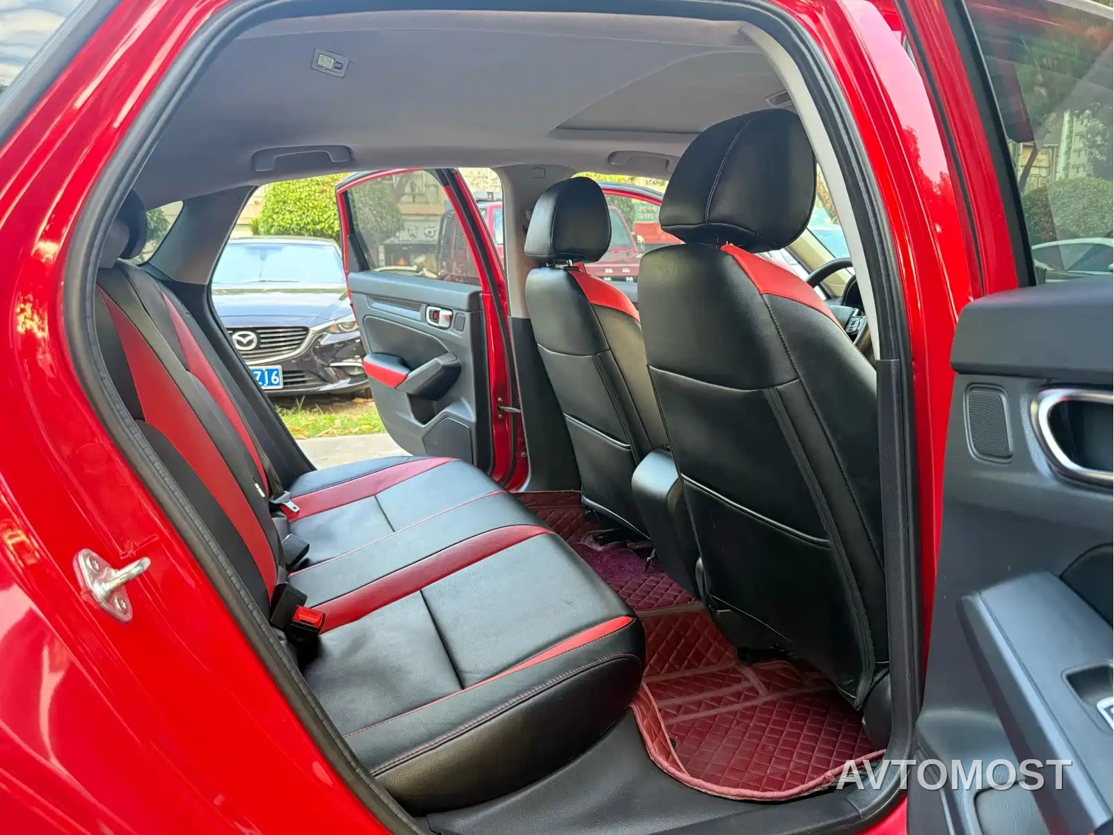 Honda Civic 2022 240TURBO CVT Sport Edition — фото 5