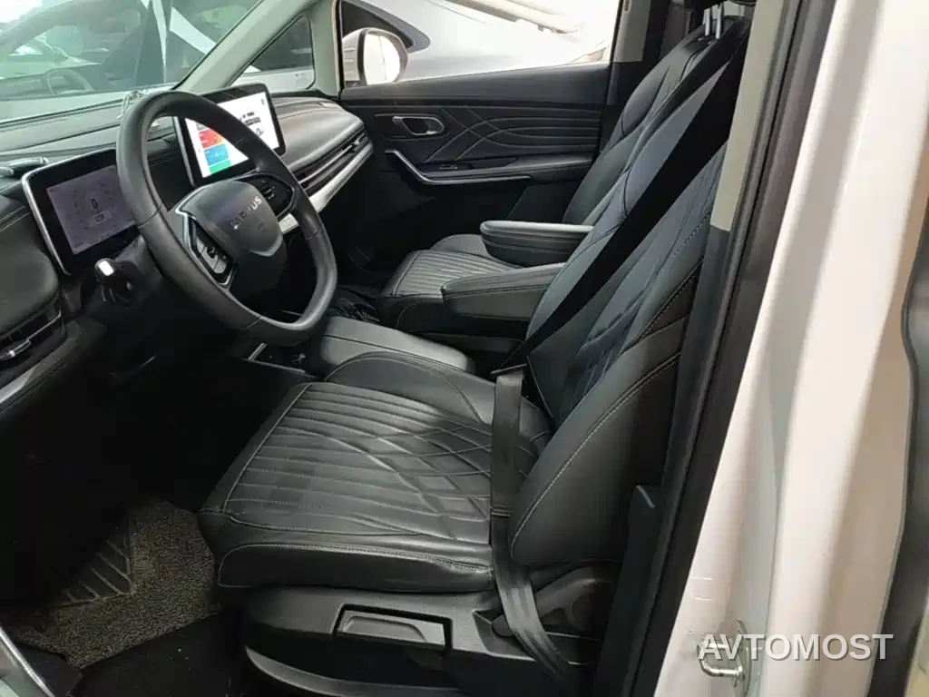 SAIC Maxus Dajia 9 2022 Model Long Range Oasis 7-Seater — фото 13