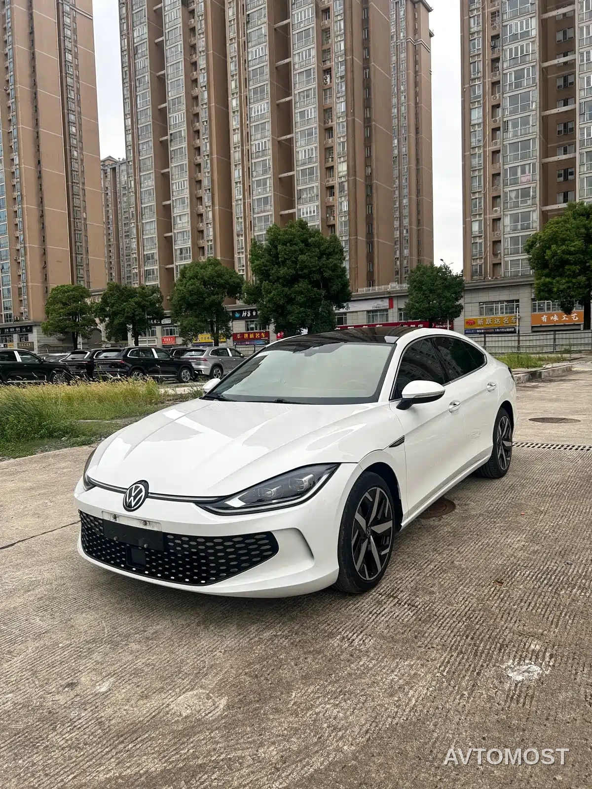 Volkswagen Lamando 2022 Lamando L 280TSI DSG Cool Edition — фото 3