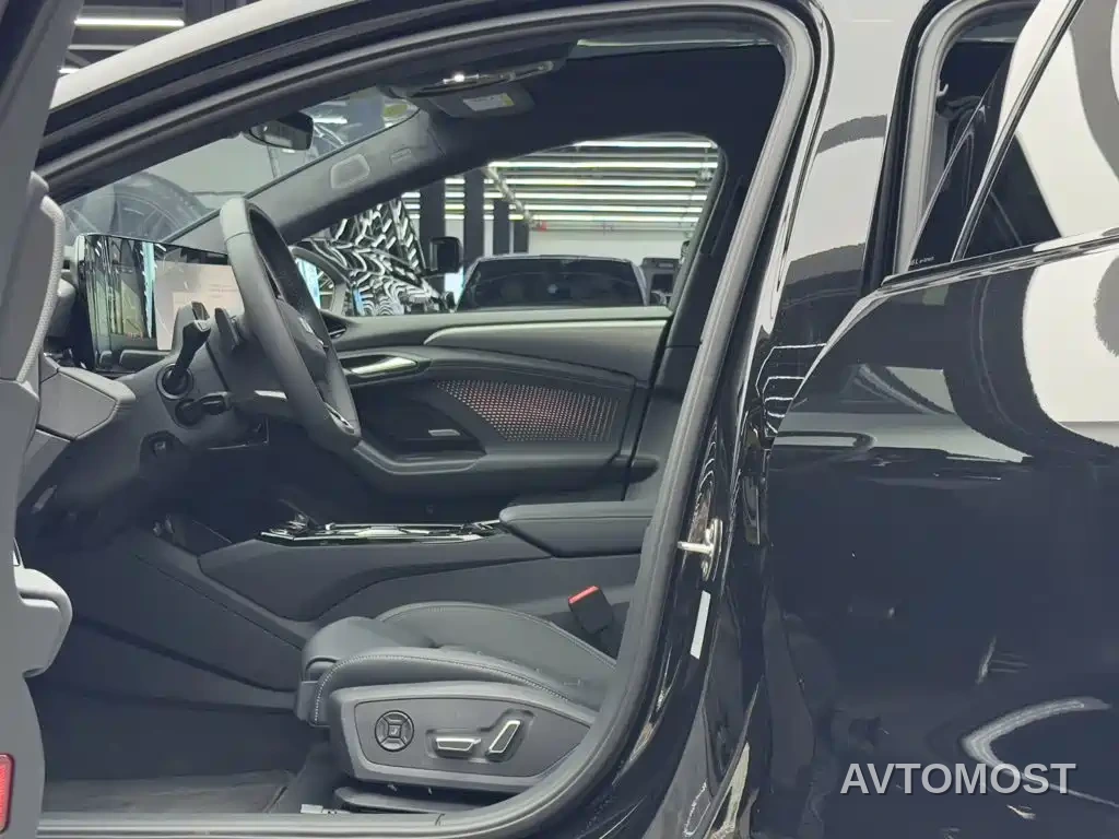 Audi A6L e-tron 2026 Model Pioneer Edition — фото 7