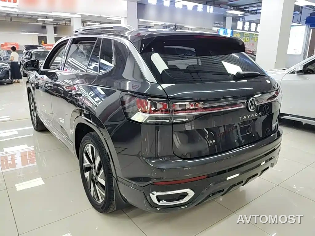 Volkswagen Tayron 2023 330TSI 2WD R-Line High-Performance Edition — фото 3