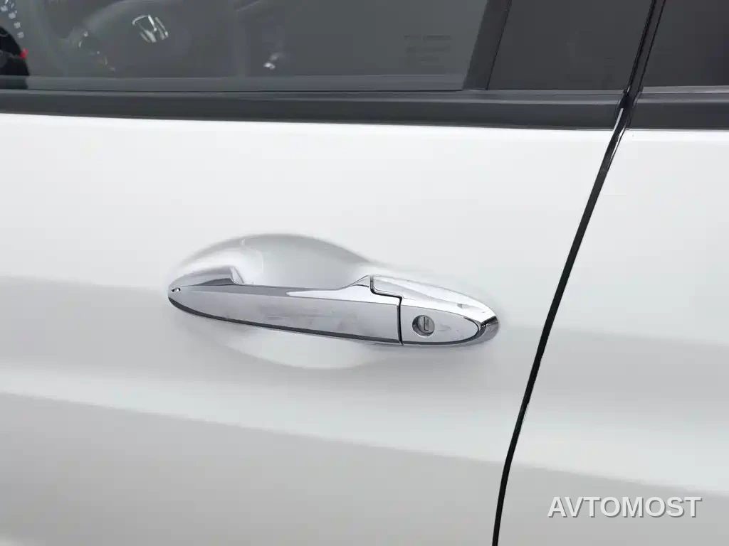 Honda Vezel 2020 1.5L CVT Pioneer — фото 17