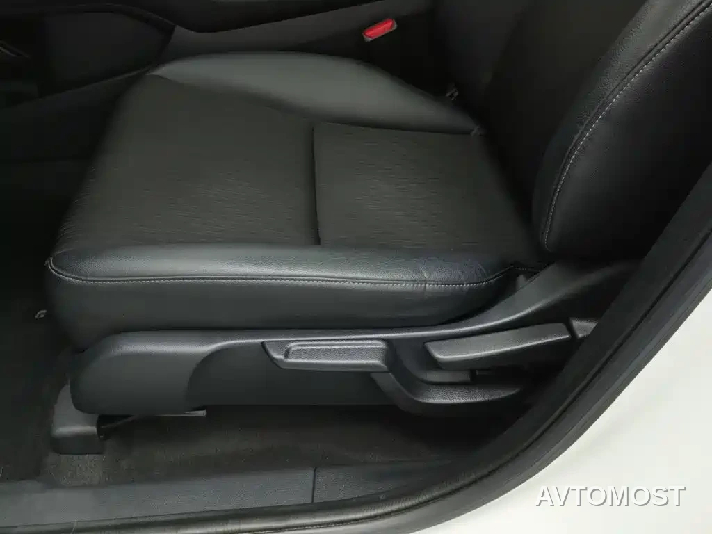 Honda Vezel 2020 1.5L CVT Pioneer — фото 19