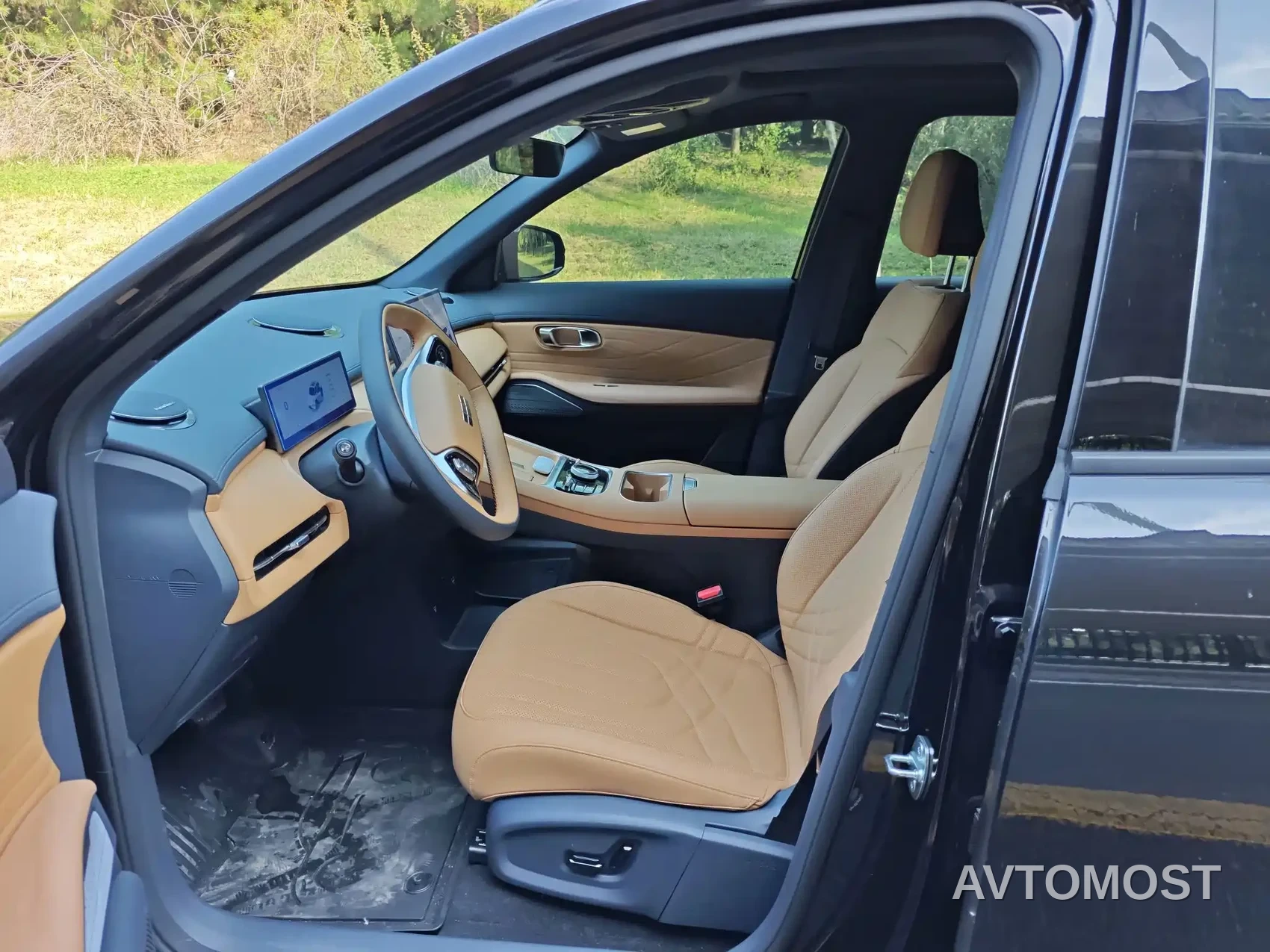 Geely Galaxy Starship 7 EM-i 2025 Model 55km Explorer Edition — фото 10