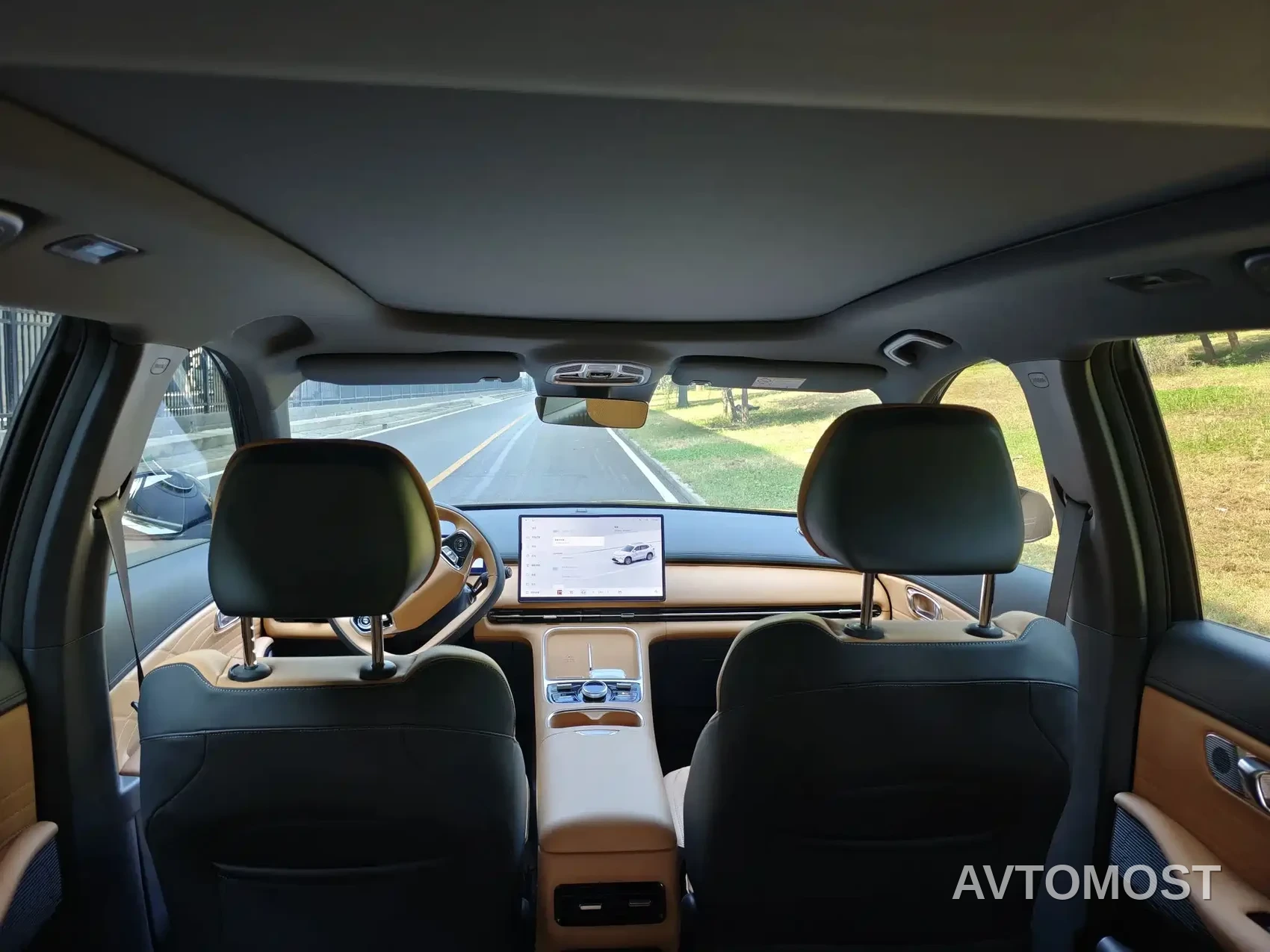Geely Galaxy Starship 7 EM-i 2025 Model 55km Explorer Edition — фото 13