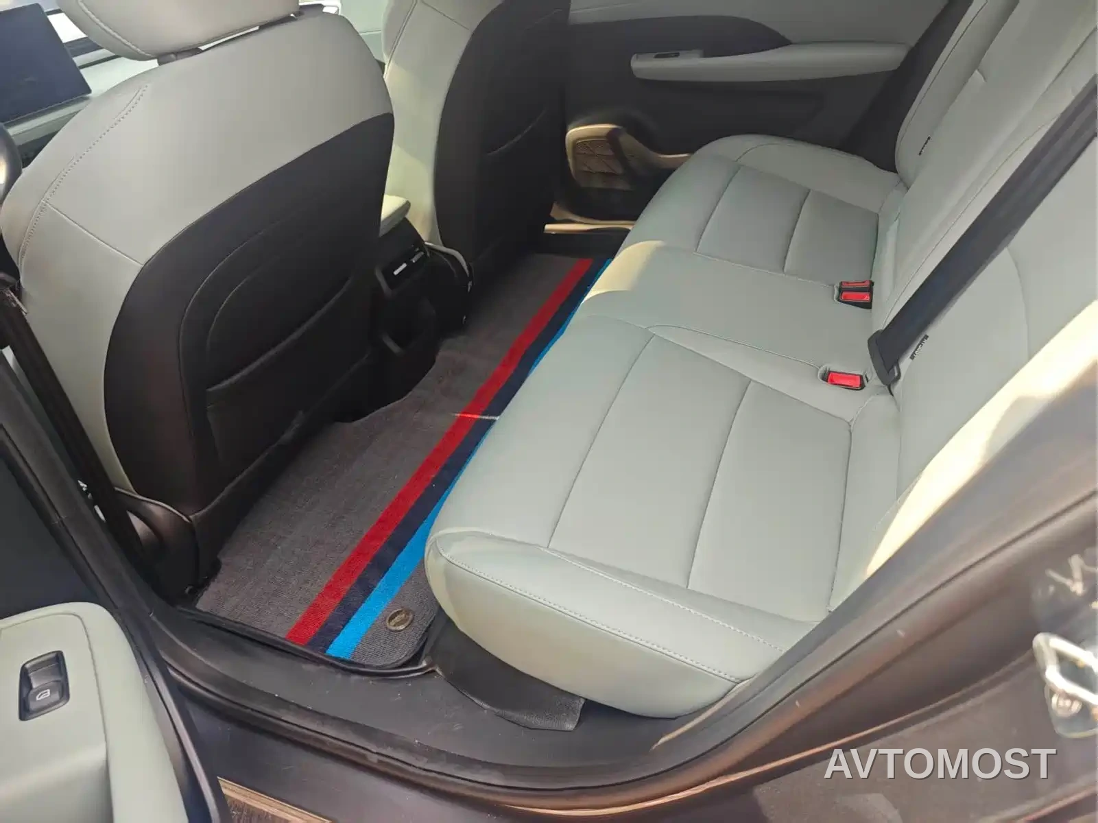 Roewe D6 2025 Model 450km Premium Edition — фото 10