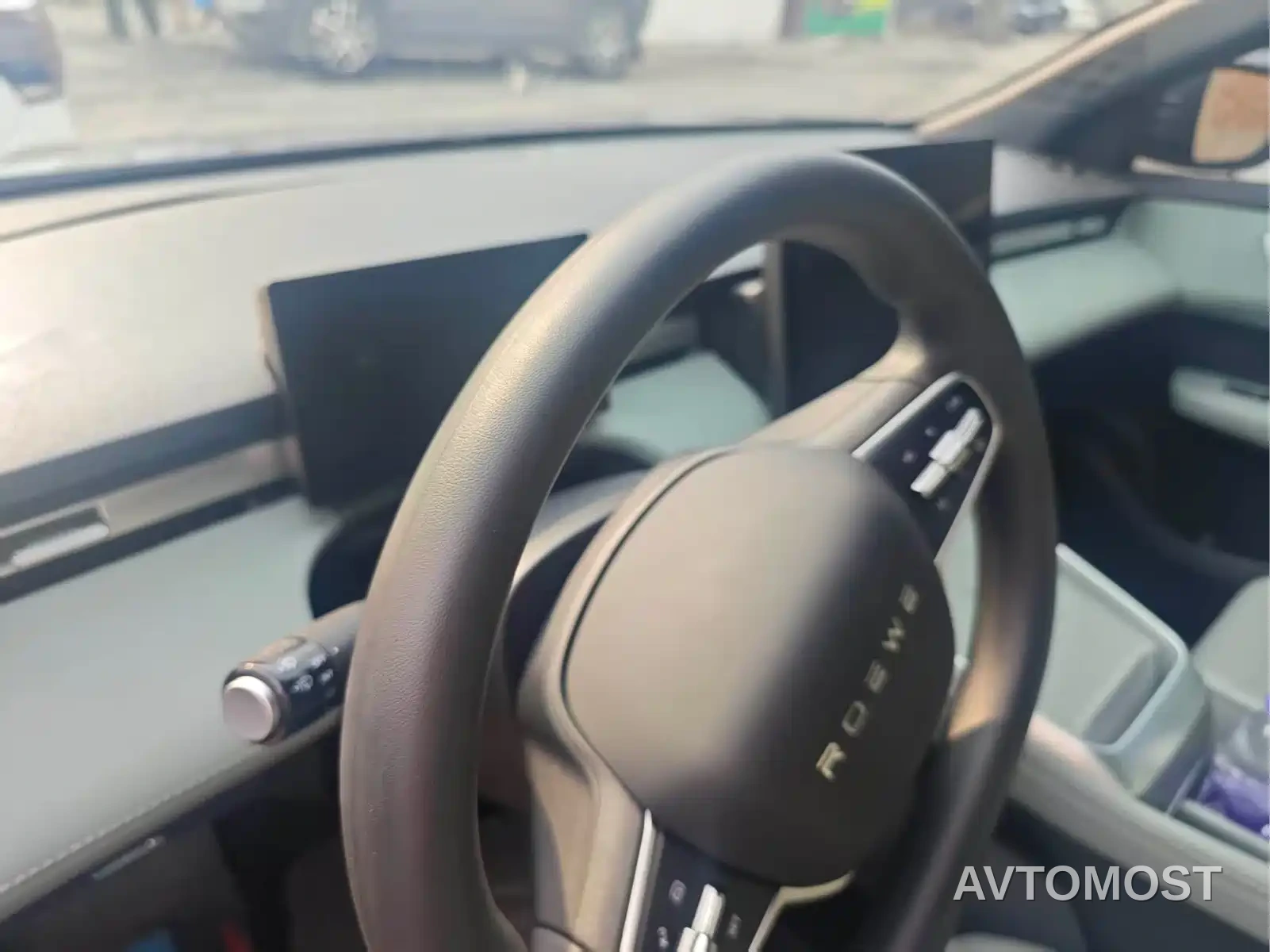 Roewe D6 2025 Model 450km Premium Edition — фото 12
