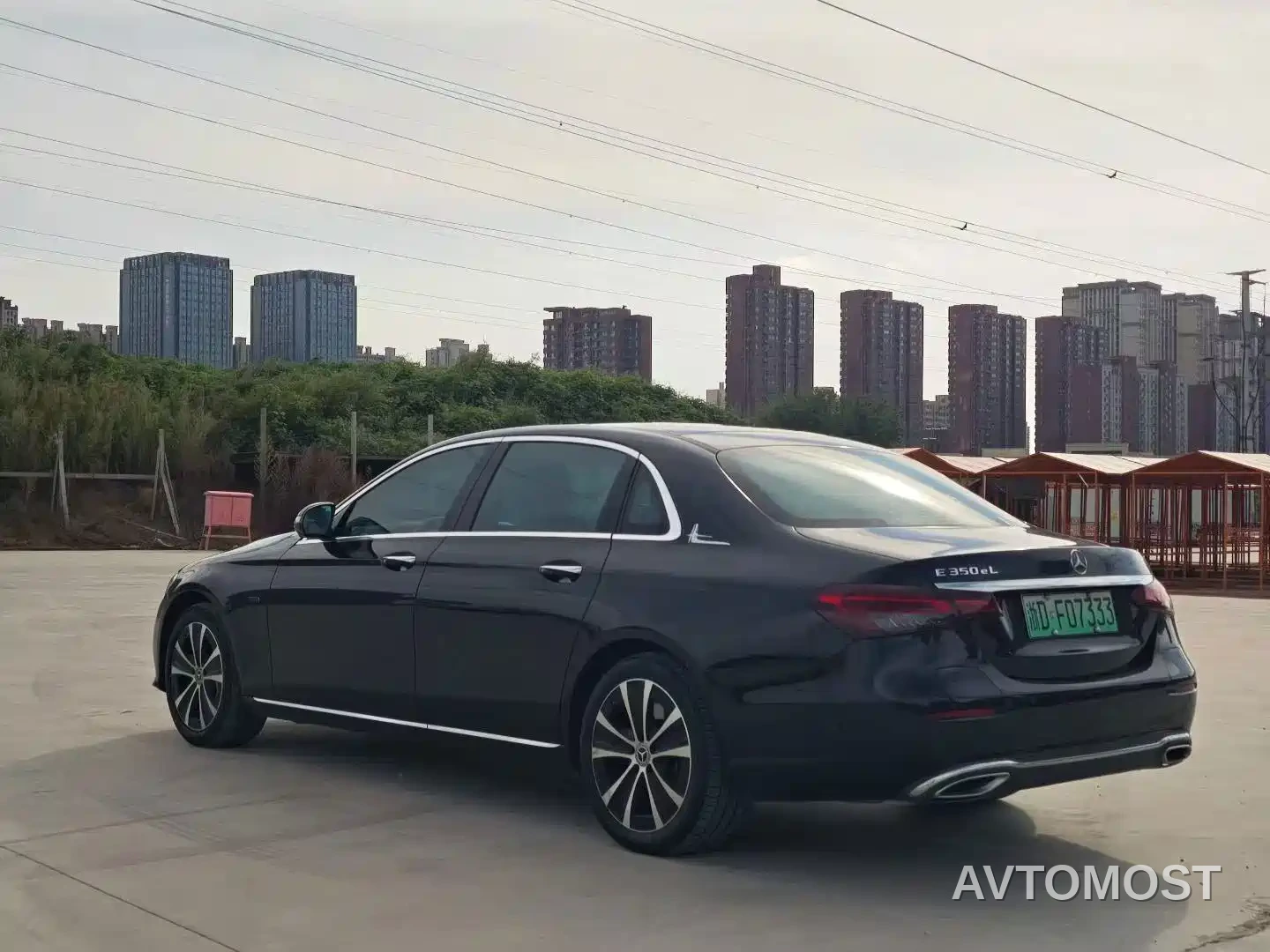 Mercedes-Benz E-Class New Energy 2021 E 350 e L Plug-in Hybrid Sedan — фото 6