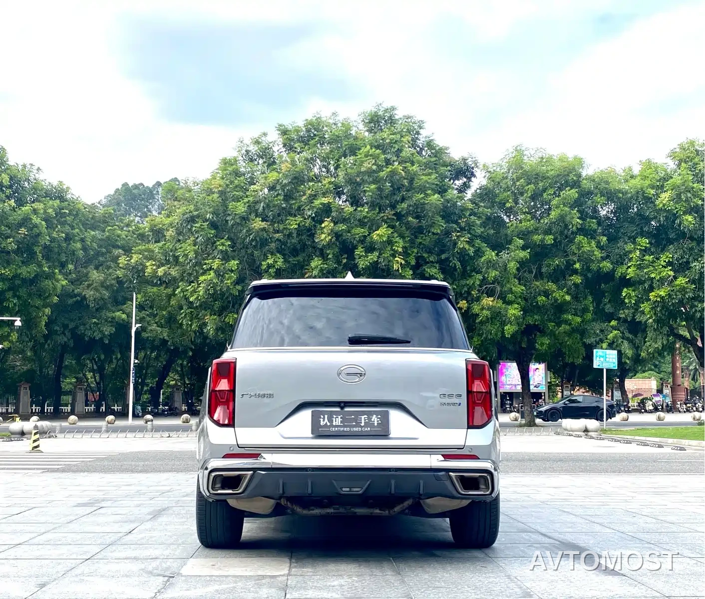 GAC Trumpchi GS8 2022 Dual Engine Series 2.0TM 2WD Premium Edition (6-Seater) — фото 6