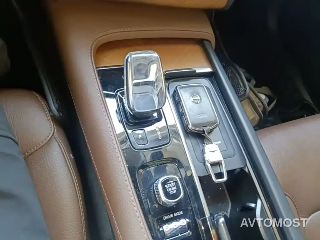 Volvo XC90 2021 B6 Smart Elegance Luxury 7-seater — фото 11