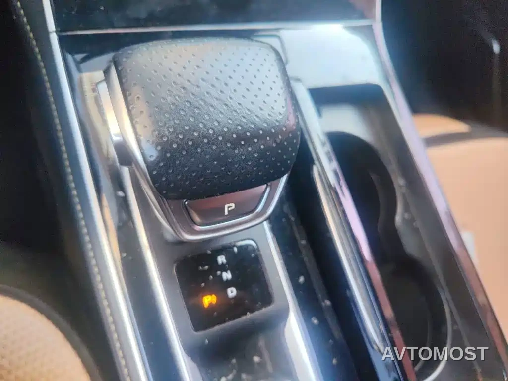 Roewe i6 MAX EV 2020 Model 1.5T PHEV Cool Edition — фото 6