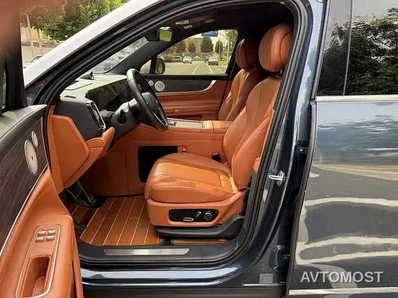 AITO M9 2024 Range Extender Max Edition 42kWh 6-seater — фото 5