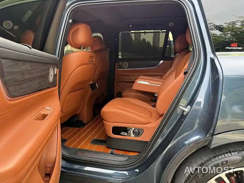 AITO M9 2024 Range Extender Max Edition 42kWh 6-seater — фото 6