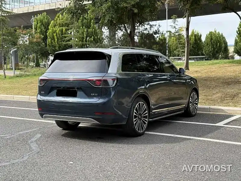 AITO M9 2024 Range Extender Max Edition 42kWh 6-seater — фото 9