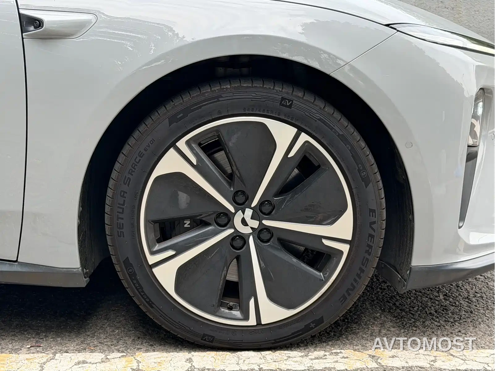 NIO ET5T 2024 75kWh Touring — фото 4