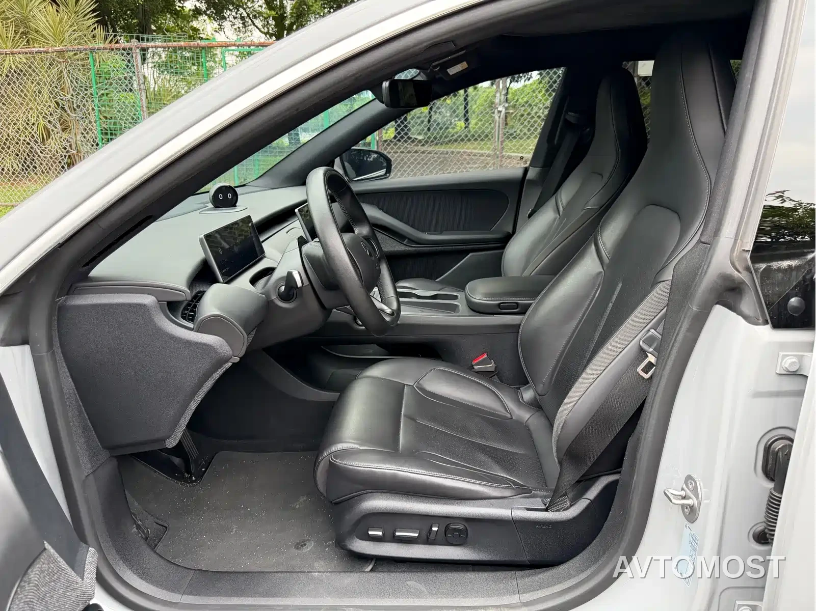 NIO ET5T 2024 75kWh Touring — фото 10