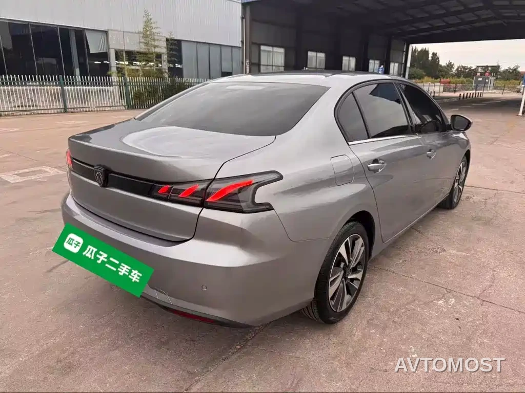Peugeot 408 2022 1.6T Light Chaser Edition — фото 5
