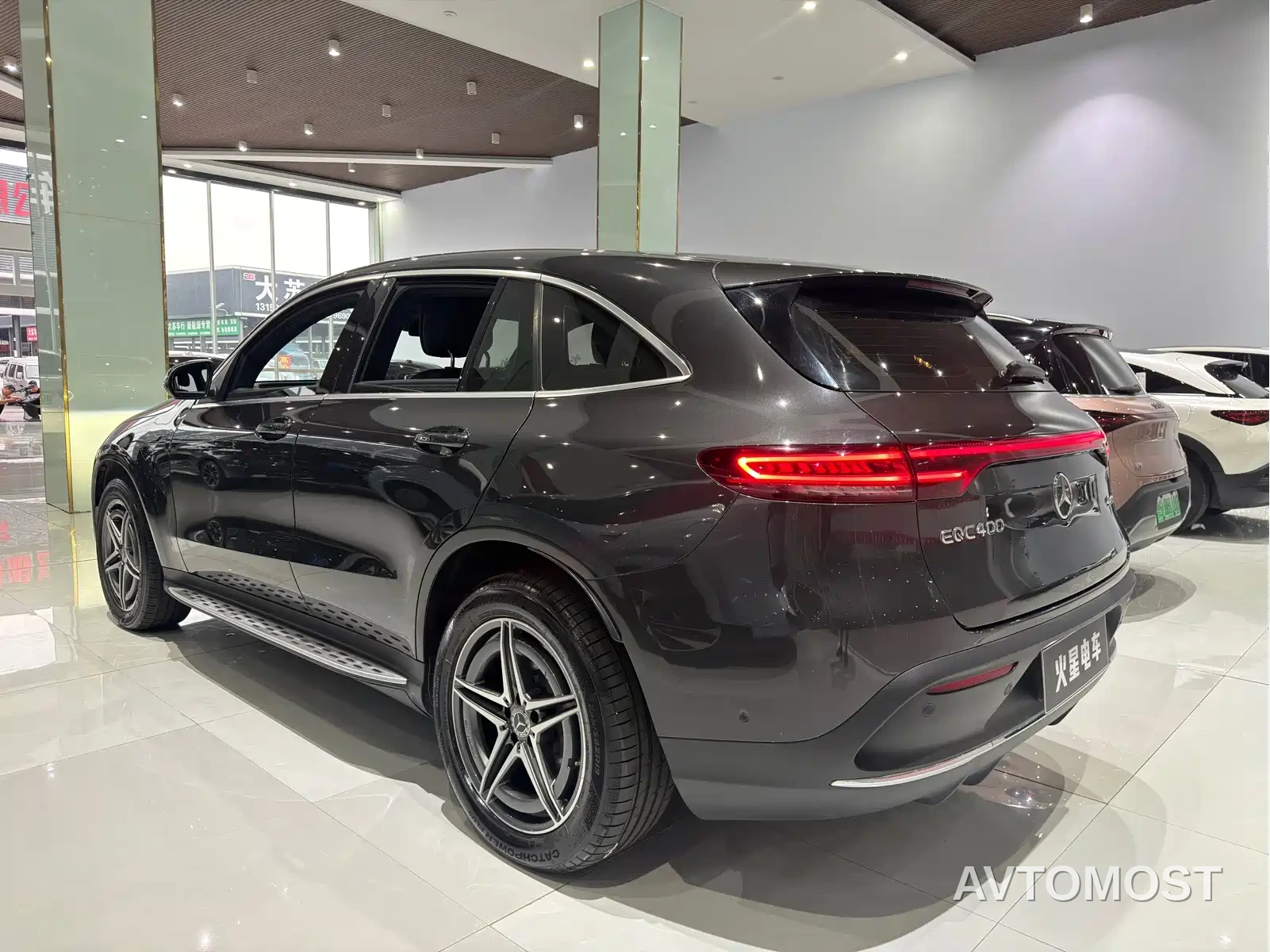 Mercedes-Benz EQC 2021 EQC 400 4MATIC — фото 11