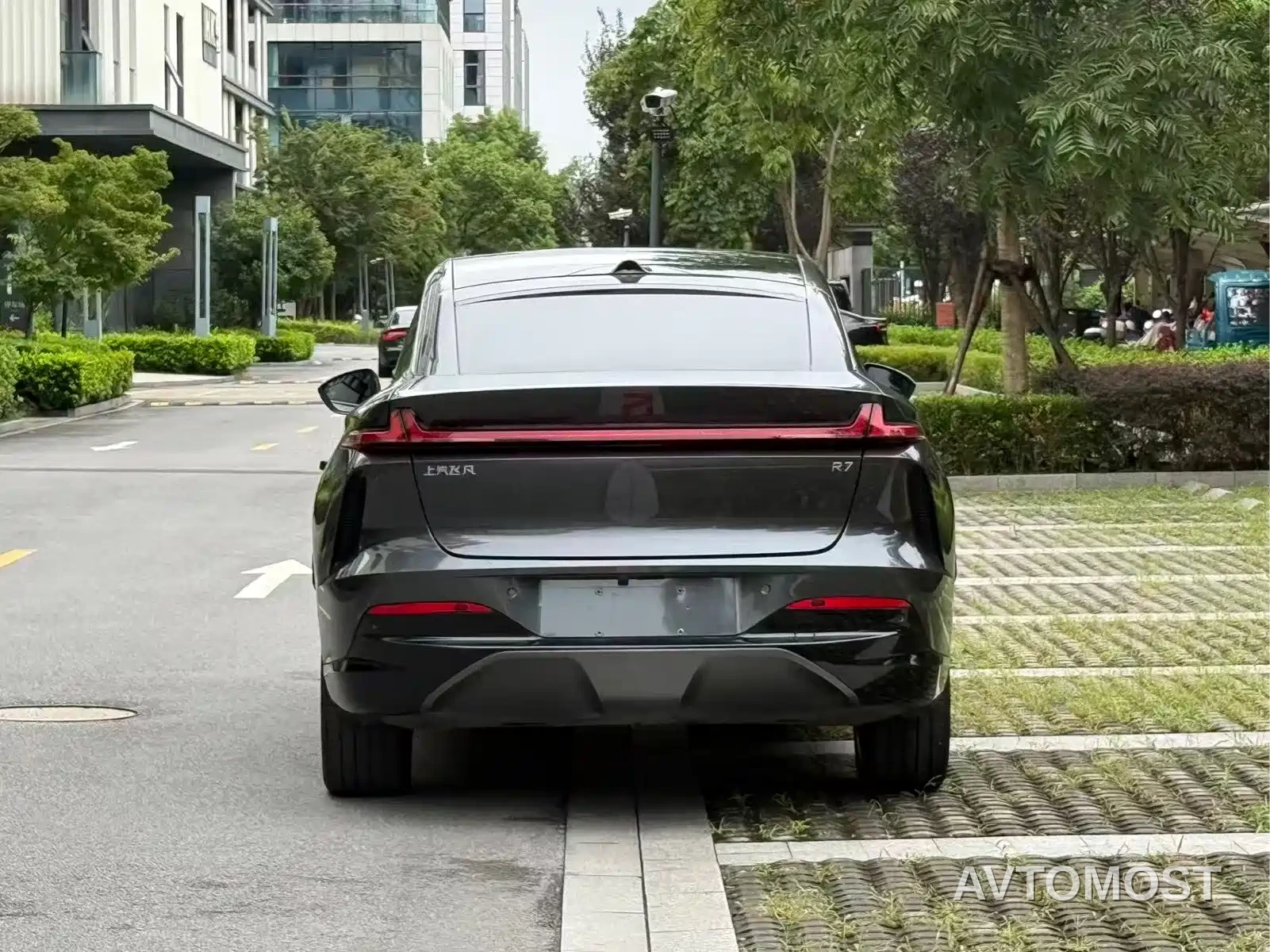 Roewe Feifan R7 2024 Advanced Pro Edition — фото 3