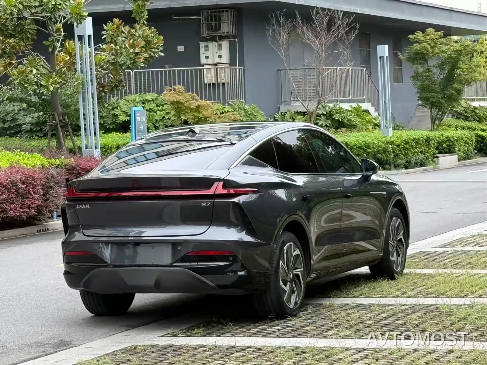 Roewe Feifan R7 2024 Advanced Pro Edition — фото 6