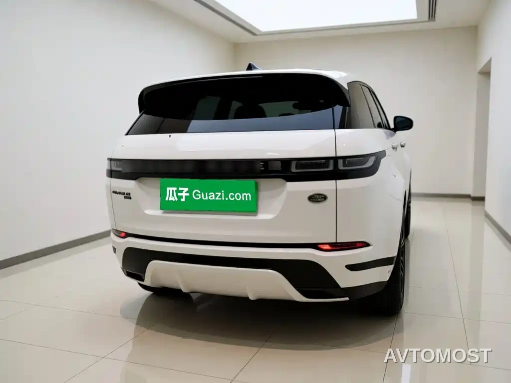 Land Rover Range Rover Evoque New Energy 2022 Range Rover Evoque L P300e Plug-in Hybrid — фото 3