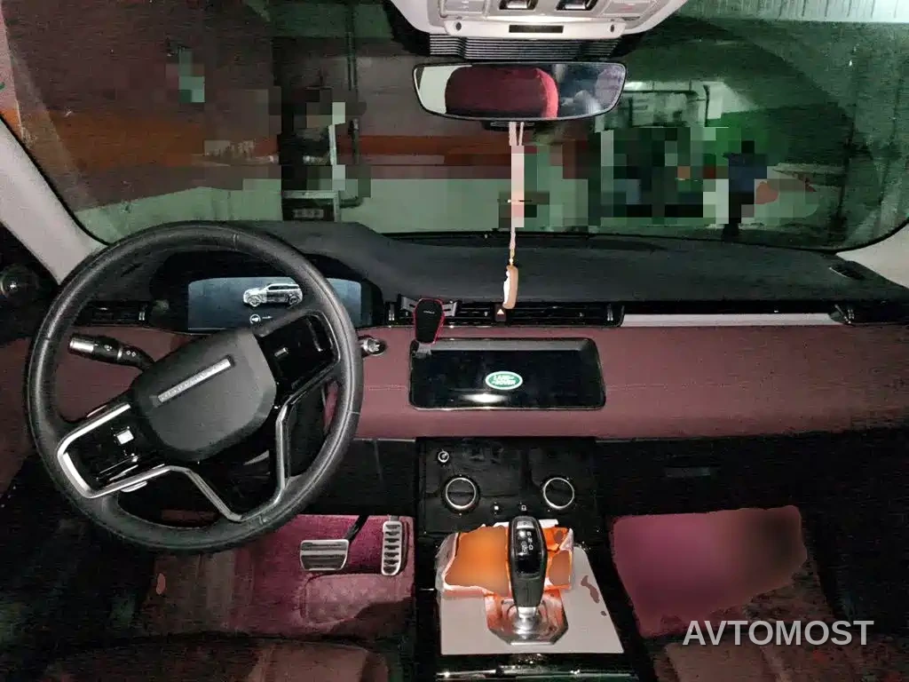 Land Rover Range Rover Evoque New Energy 2022 Range Rover Evoque L P300e Plug-in Hybrid — фото 5