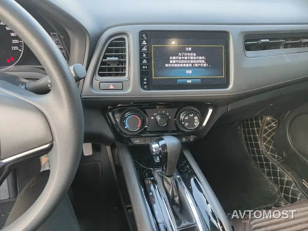 Honda Vezel 2020 1.5L CVT Pioneer — фото 12