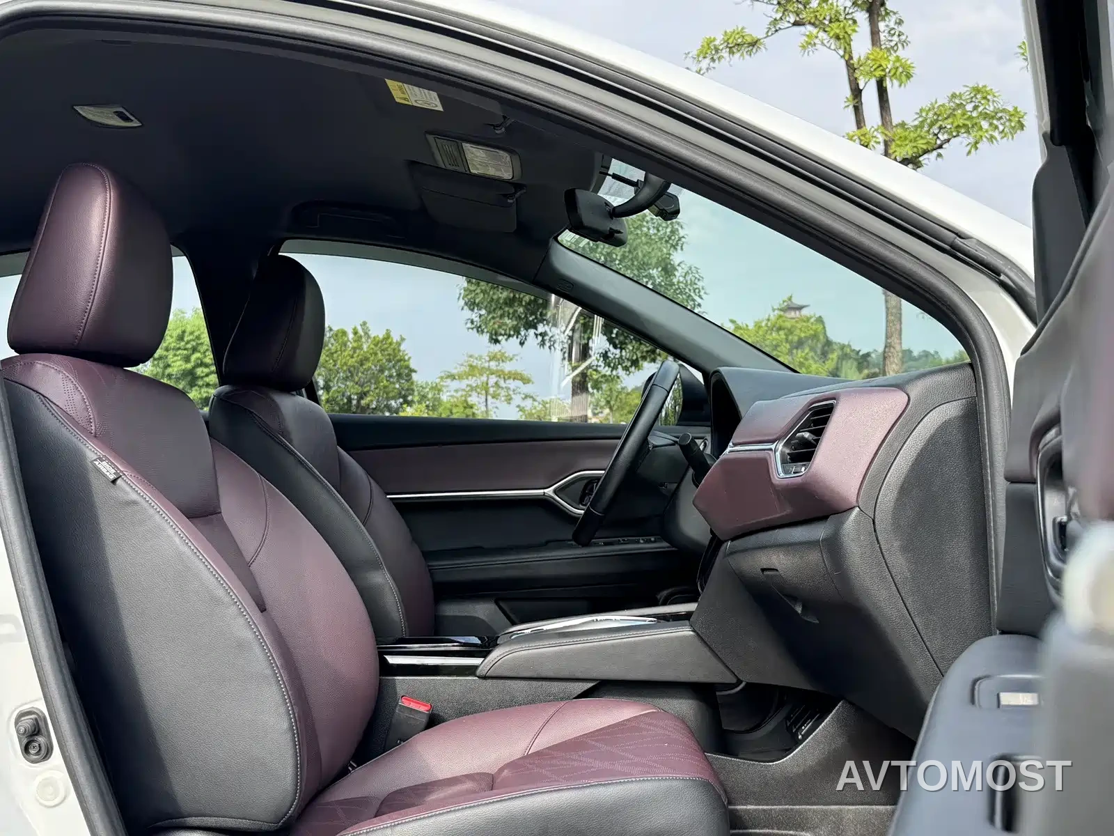 CIIMO Dongfeng Honda M-NV 2021 Shangyi Edition — фото 12