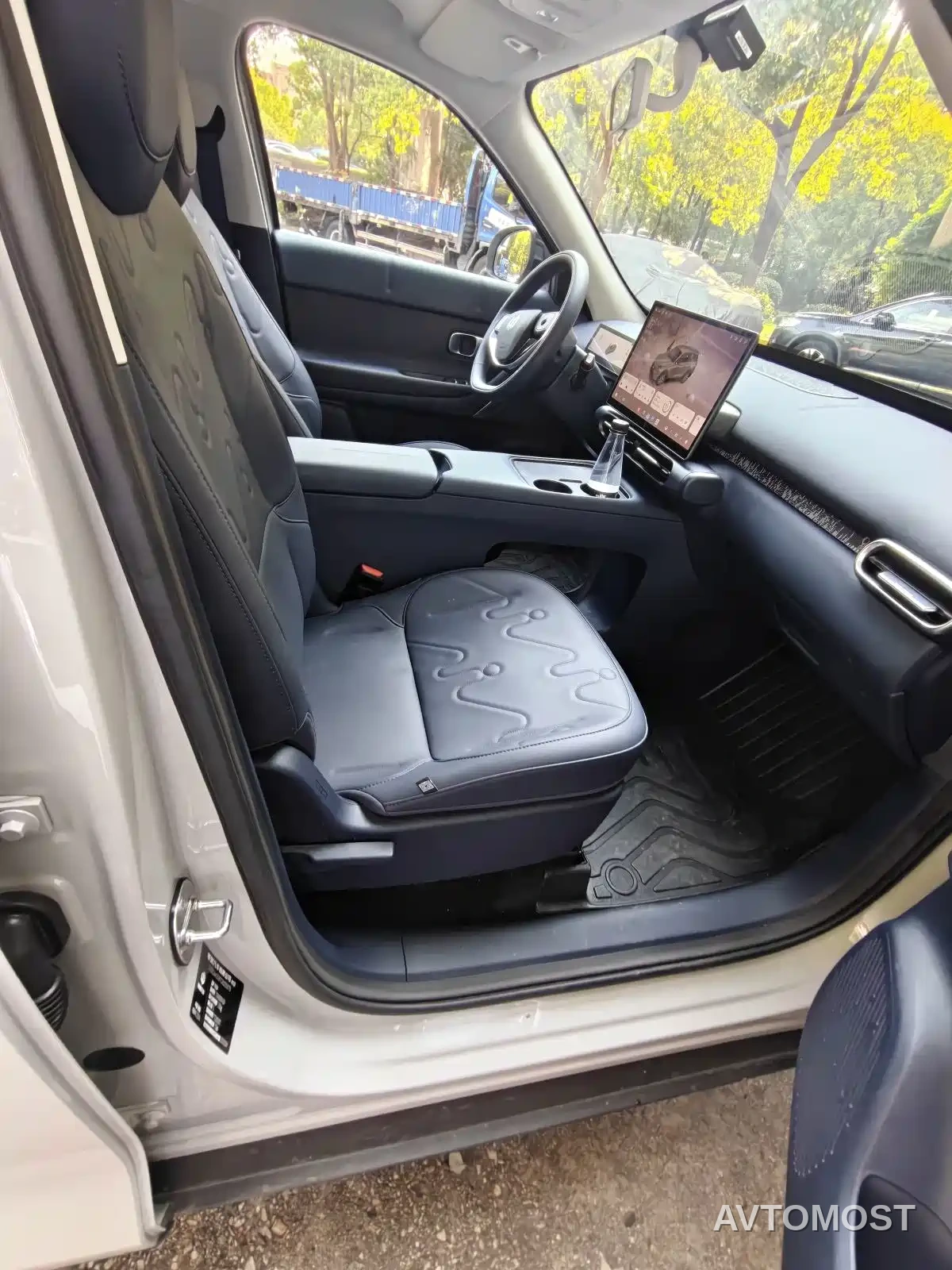 Leapmotor A10 — фото 10