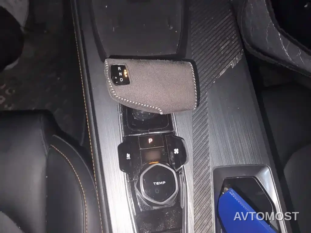 Changan Oshan Z6 EV 2022 Blue Whale iDD 150KM Flagship PLUS — фото 6