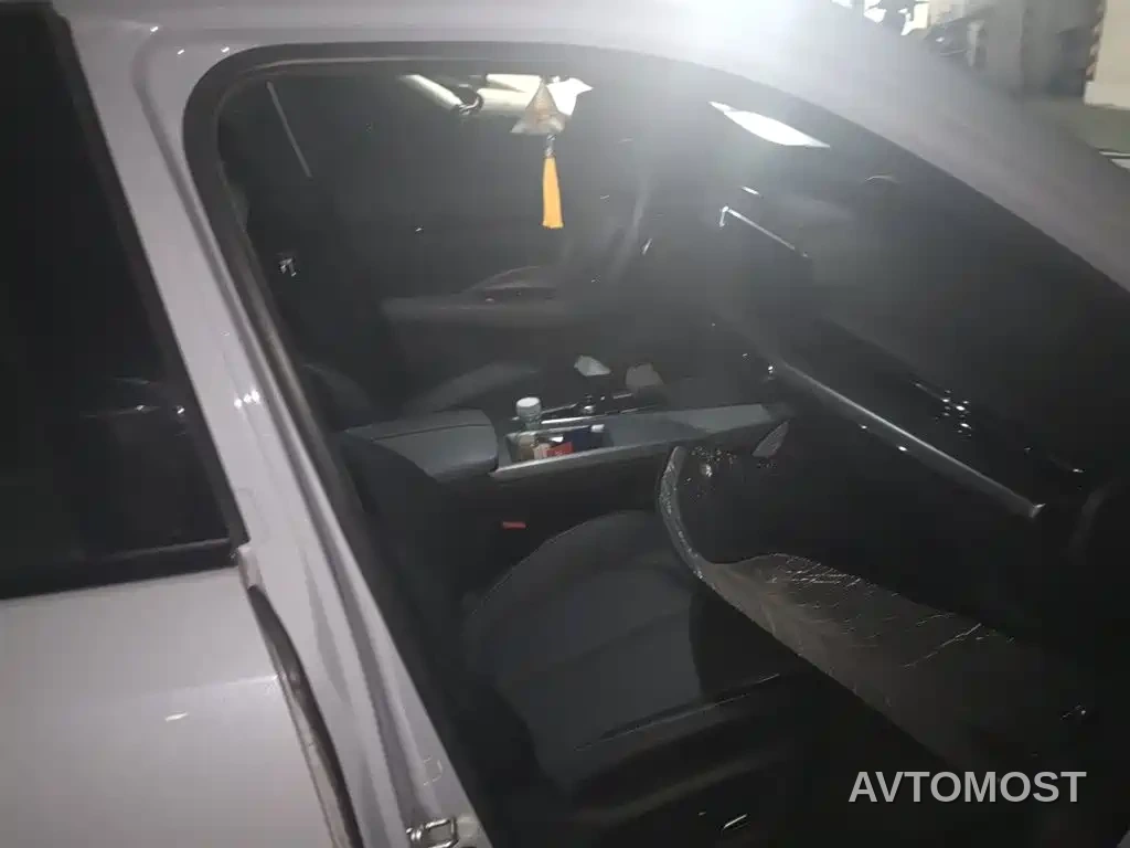 Changan Oshan Z6 EV 2022 Blue Whale iDD 150KM Flagship PLUS — фото 19