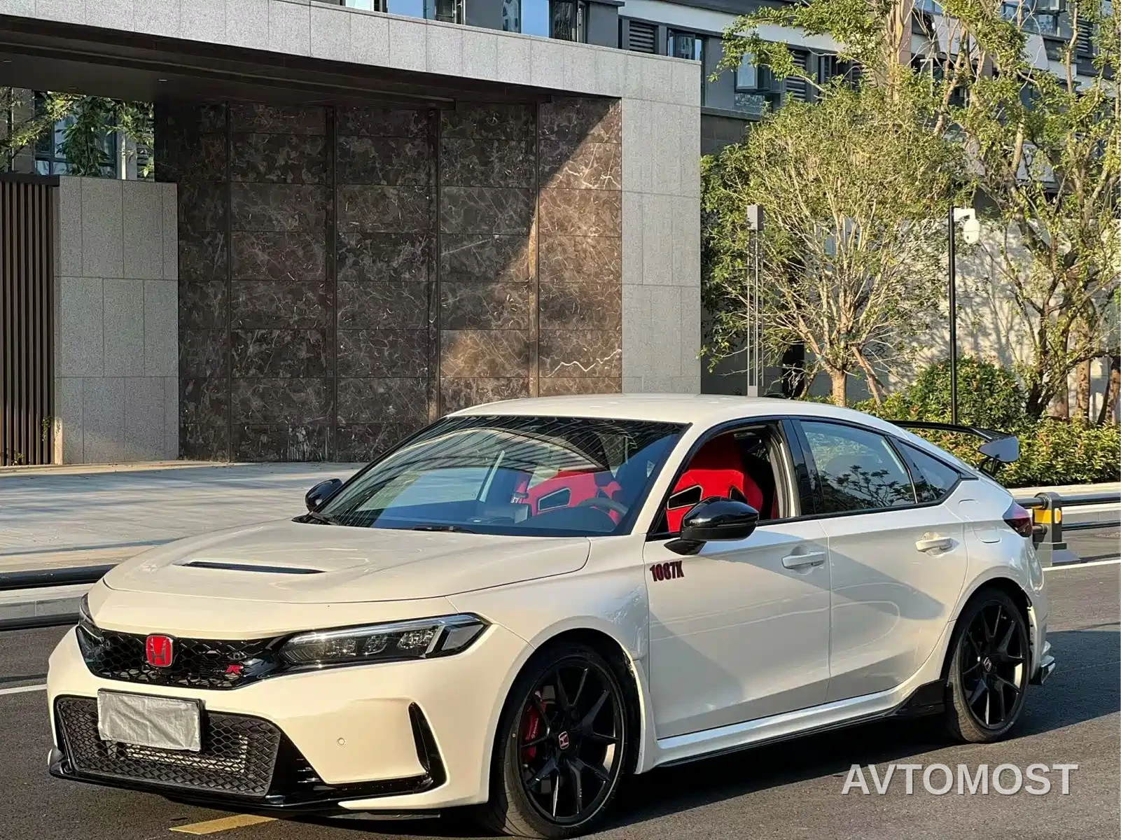 Honda Civic (Import) 2023 2.0T 420TURBO TYPE R — фото 1
