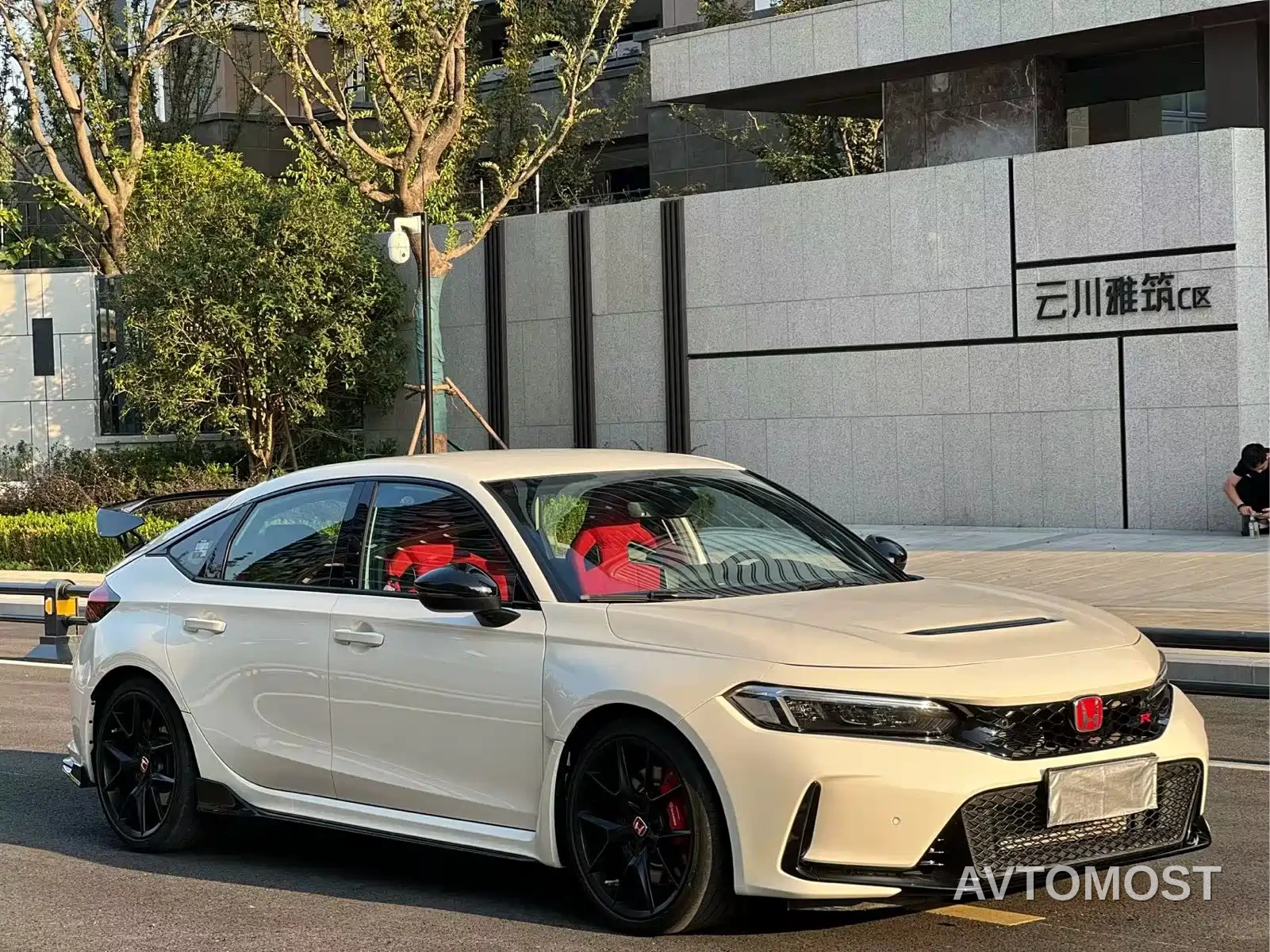 Honda Civic (Import) 2023 2.0T 420TURBO TYPE R — фото 3