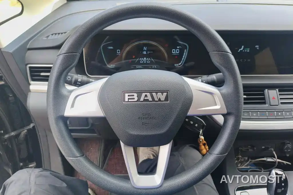BAW (Beijing Automobile Works) Ruisheng Ace M7 EV 2025 270KM Startup Edition 7-Seater — фото 14