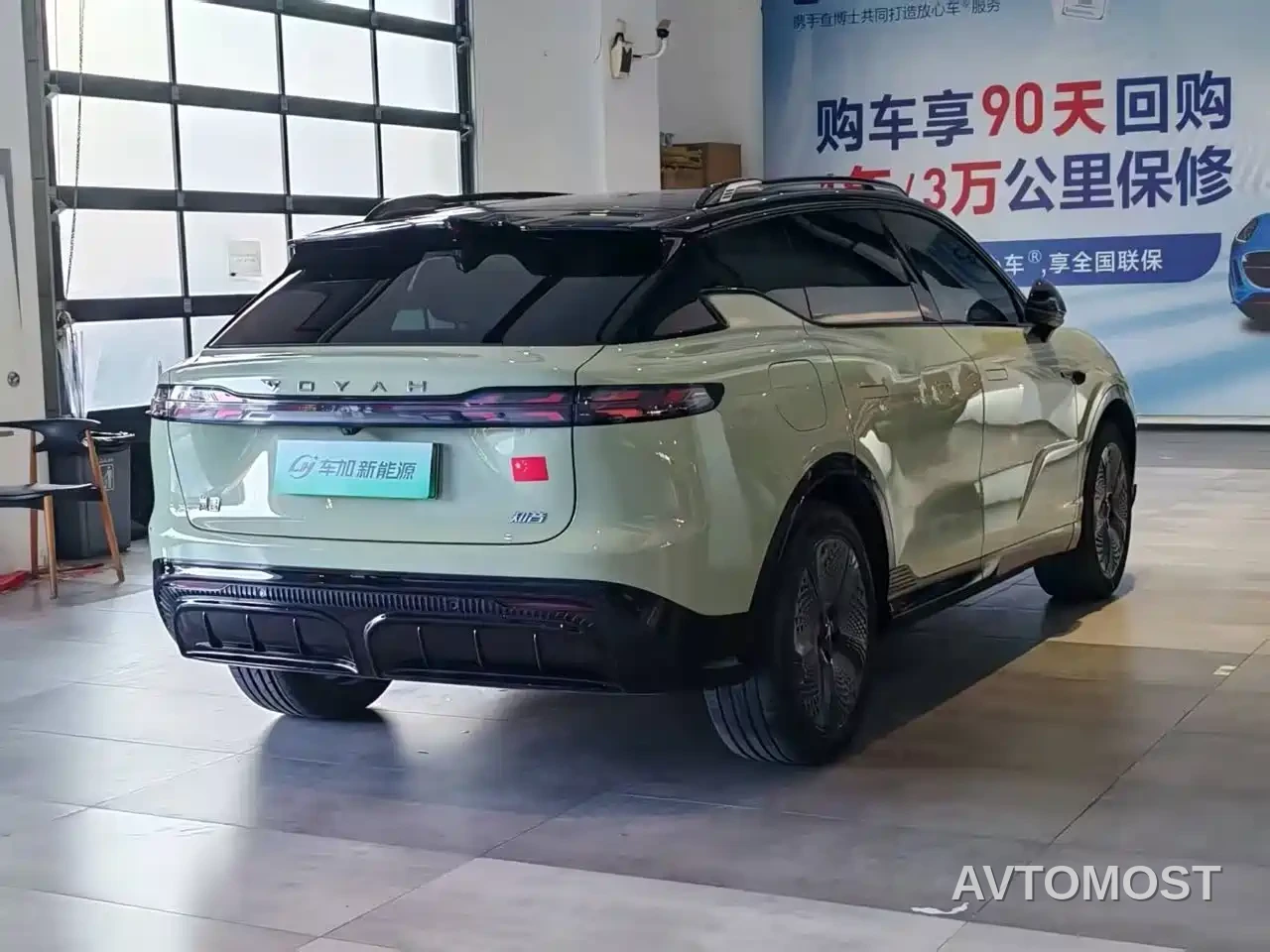 Voyah Zhiyin 2024 Long Range Smart Edition — фото 9