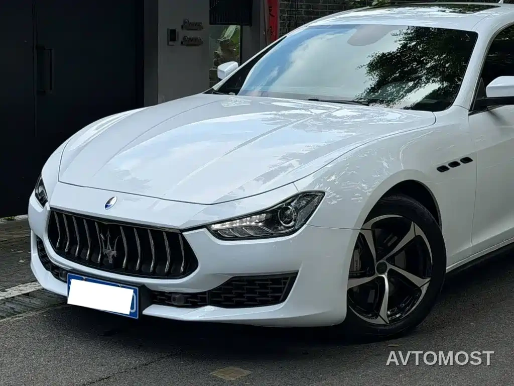 Maserati Ghibli 2021 2.0T Edge Edition — фото 2