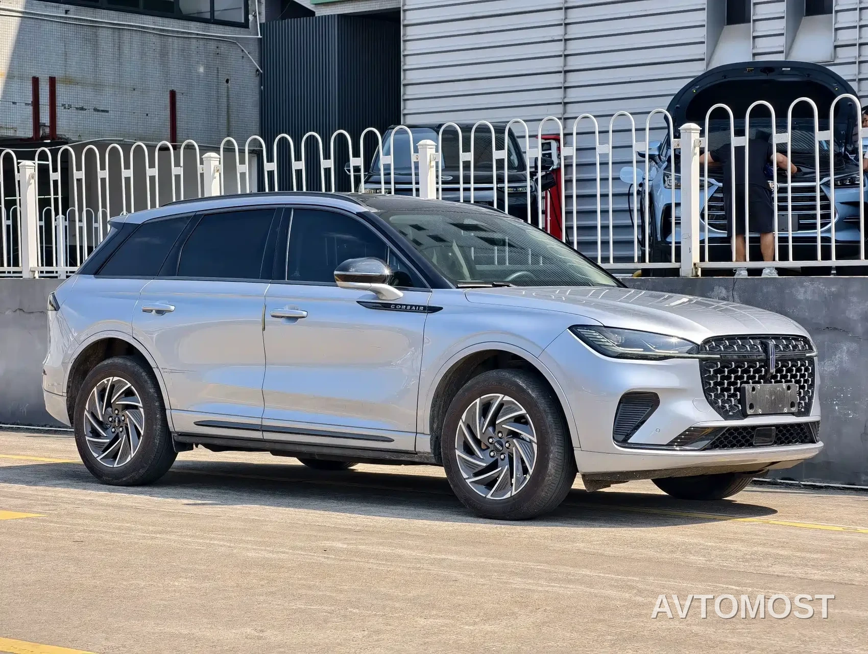 Lincoln Adventurer 2024 1.5T 2WD Premium Hybrid — фото 2