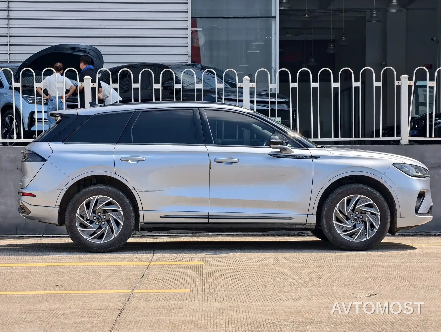 Lincoln Adventurer 2024 1.5T 2WD Premium Hybrid — фото 7