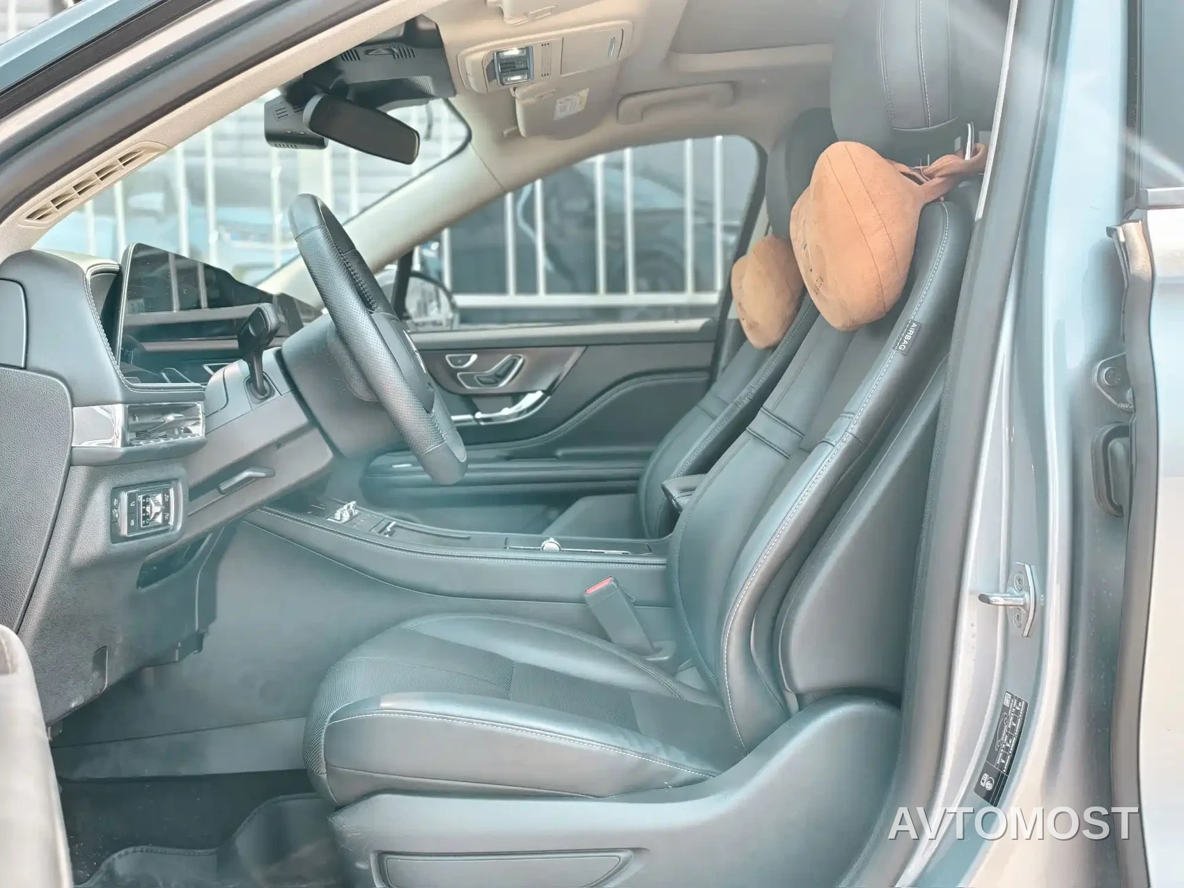 Lincoln Adventurer 2024 1.5T 2WD Premium Hybrid — фото 9