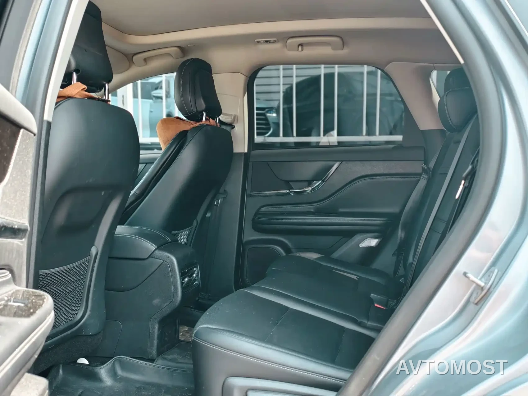 Lincoln Adventurer 2024 1.5T 2WD Premium Hybrid — фото 10