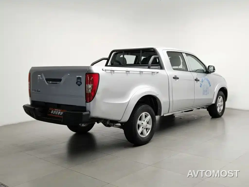 Jiangling Baodian 2023 2.5T Diesel 2WD Comfort Edition Flatbed Long Wheelbase JX4D25A6L — фото 1
