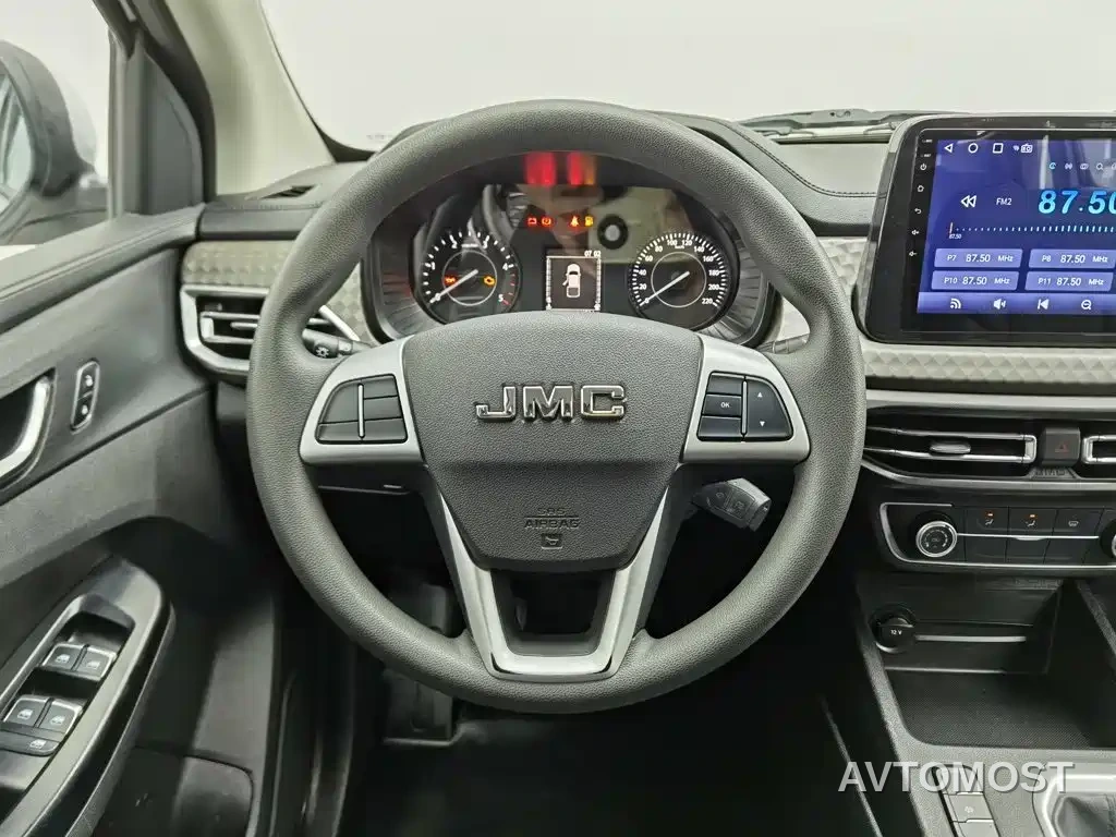 Jiangling Baodian 2023 2.5T Diesel 2WD Comfort Edition Flatbed Long Wheelbase JX4D25A6L — фото 8