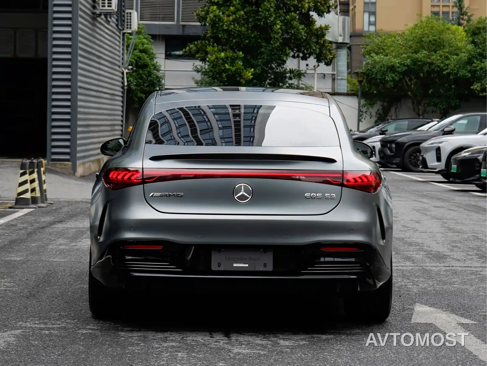 Mercedes-Benz EQS AMG 2023 AMG EQS 53 4MATIC+ — фото 4