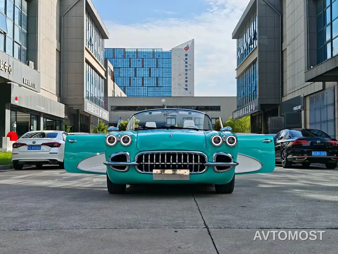 SONGSAN MOTORS SS DOLPHIN 2021 1.5T Plug-in Hybrid Standard — фото 2